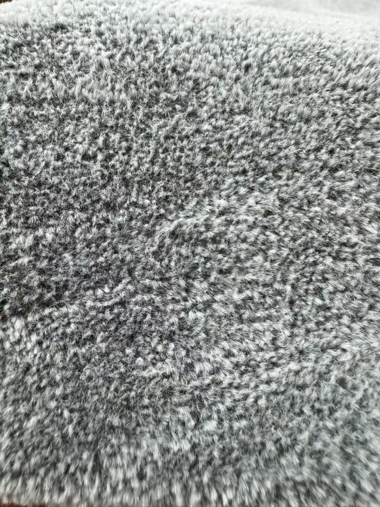 fire superbe de chenilia